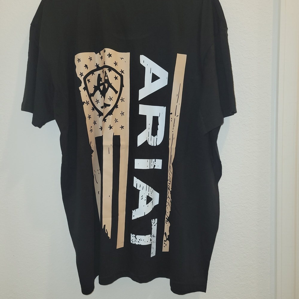 Black Tee with Tan and White Graphic